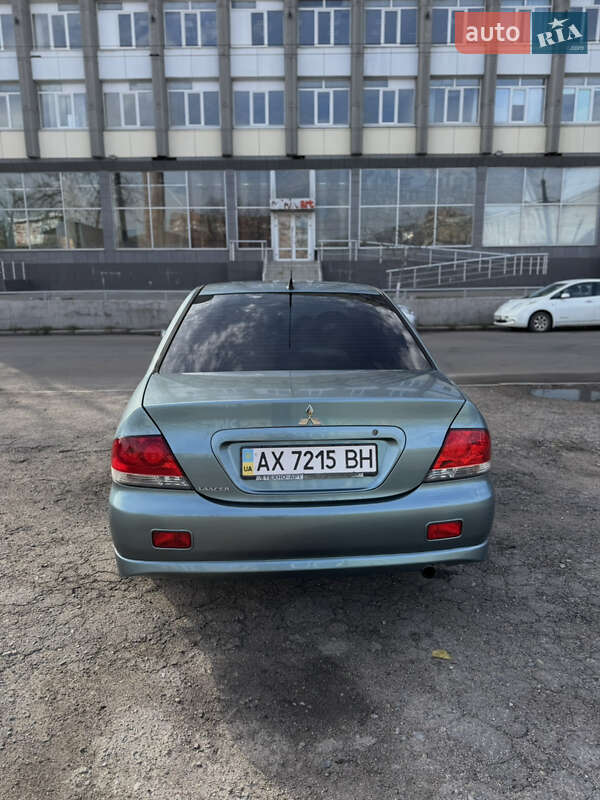 Седан Mitsubishi Lancer 2008 в Харькове