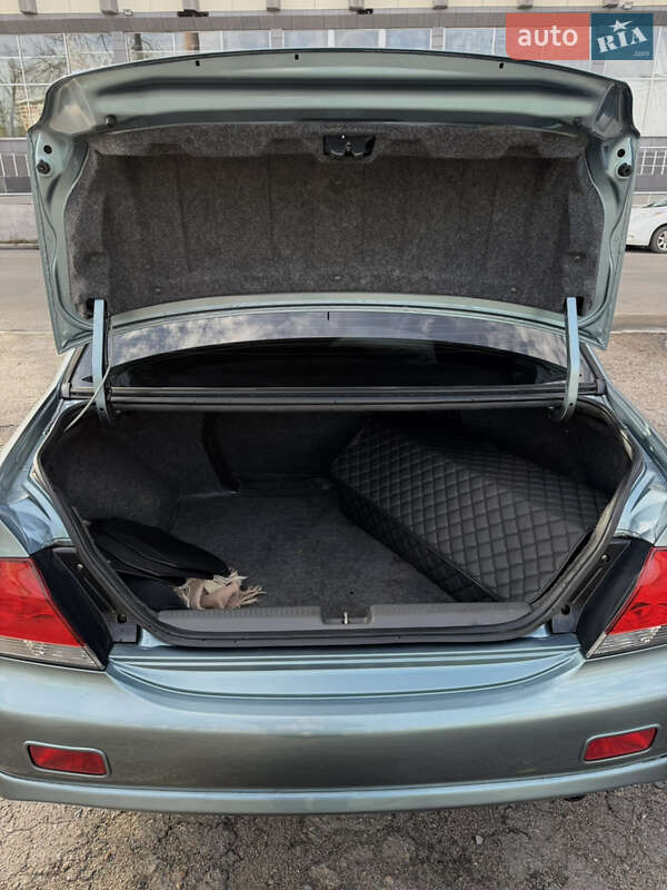 Седан Mitsubishi Lancer 2008 в Харькове