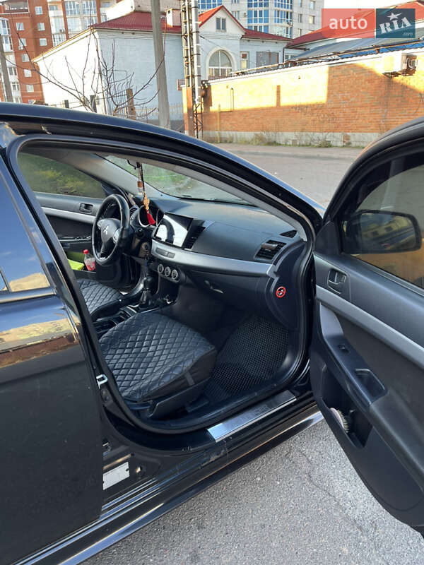 Седан Mitsubishi Lancer 2007 в Чернигове