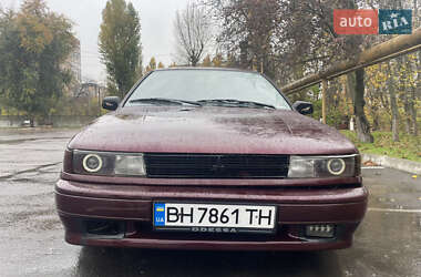 Седан Mitsubishi Lancer 1991 в Одессе