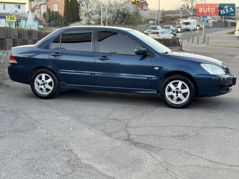 Седан Mitsubishi Lancer 2006 в Виннице фото 5 Седан Mitsubishi Lancer 2006 в Виннице