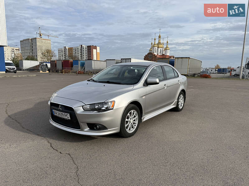 Седан Mitsubishi Lancer 2013 в Ковелі