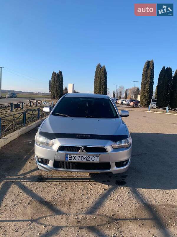 Седан Mitsubishi Lancer 2008 в Хмельницком