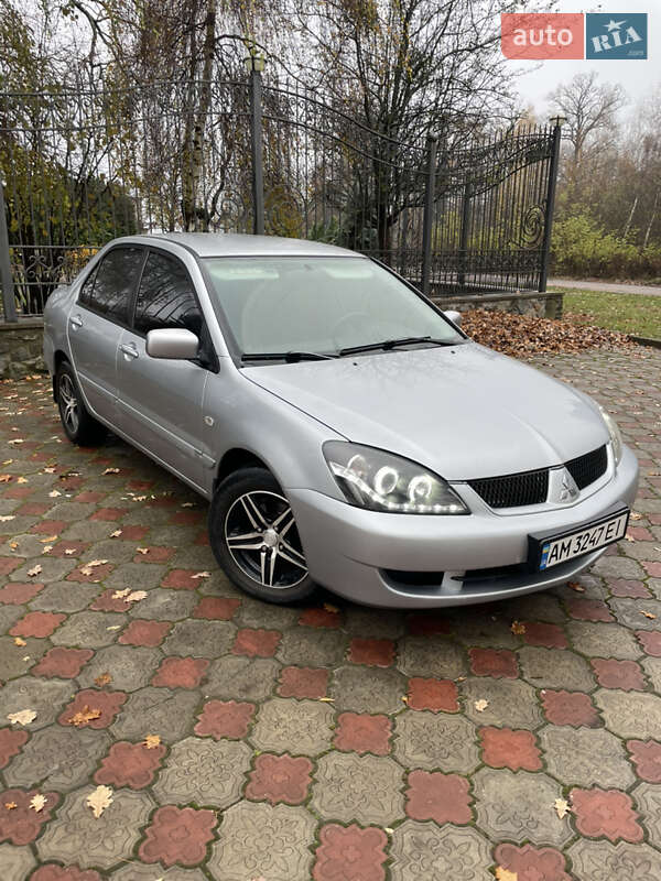 Седан Mitsubishi Lancer 2008 в Житомирі фото 4 Седан Mitsubishi Lancer 2008 в Житомирі
