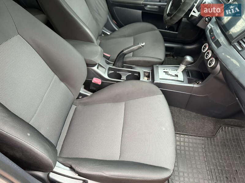 Седан Mitsubishi Lancer 2008 в Одессе