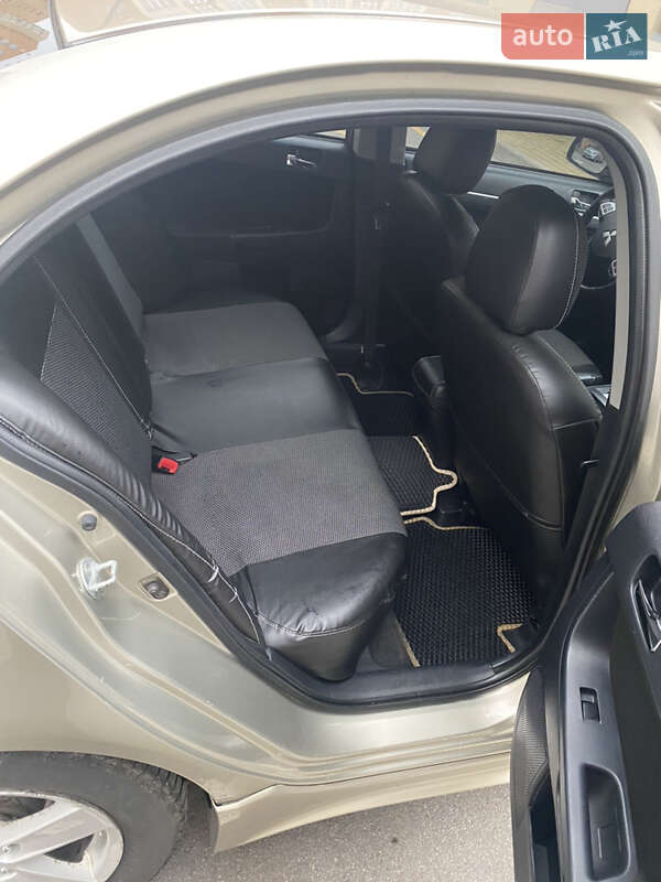 Седан Mitsubishi Lancer 2008 в Софіївській Борщагівці