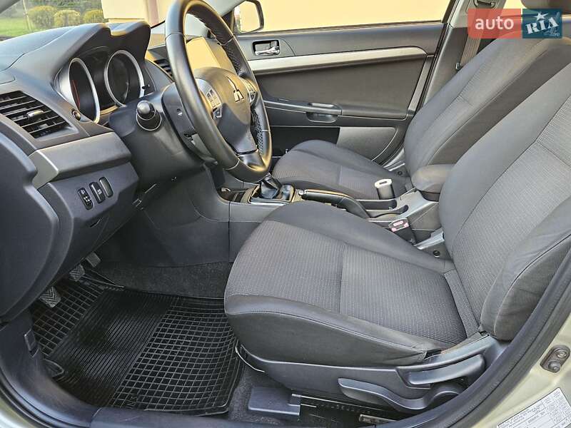 Седан Mitsubishi Lancer 2007 в Бориславе фото 46 Седан Mitsubishi Lancer 2007 в Бориславе