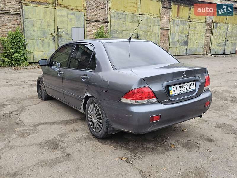 Седан Mitsubishi Lancer 2008 в Киеве фото 2 Седан Mitsubishi Lancer 2008 в Киеве