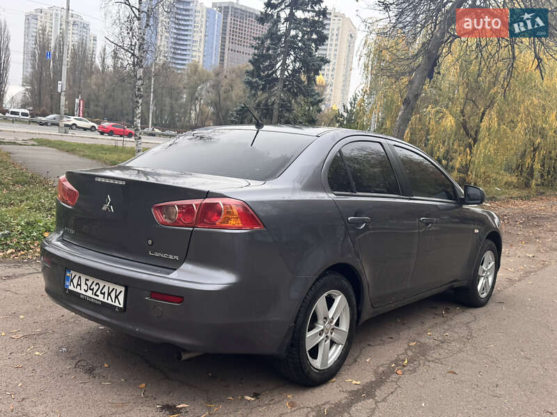 Седан Mitsubishi Lancer 2009 в Киеве фото 7 Седан Mitsubishi Lancer 2009 в Киеве