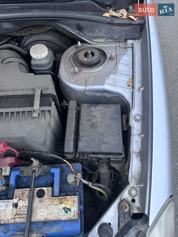 Седан Mitsubishi Lancer 2008 в Киеве