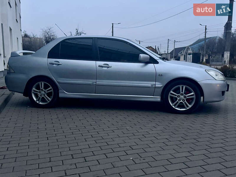 Седан Mitsubishi Lancer 2005 в Житомире