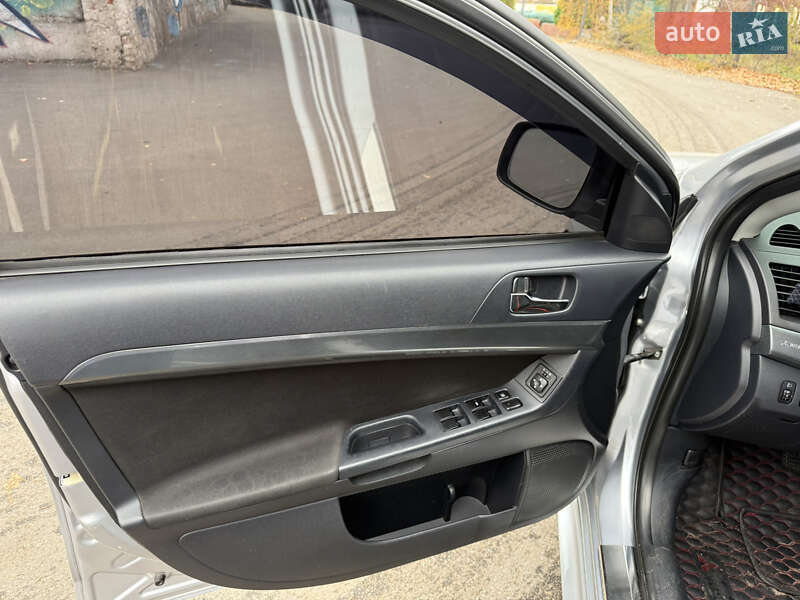 Седан Mitsubishi Lancer 2008 в Днепре фото 28 Седан Mitsubishi Lancer 2008 в Днепре