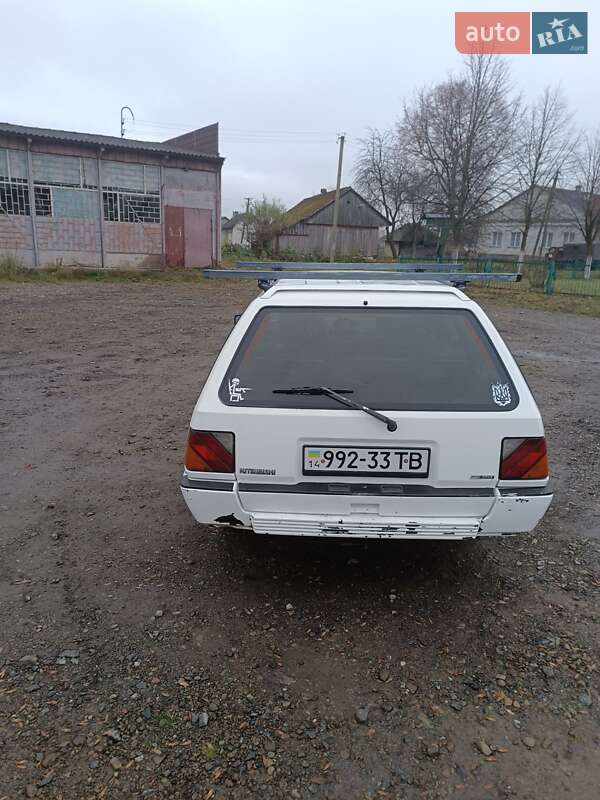 Универсал Mitsubishi Lancer 1991 в Дрогобыче
