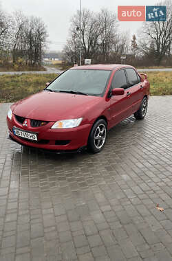 Седан Mitsubishi Lancer 2004 в Виннице