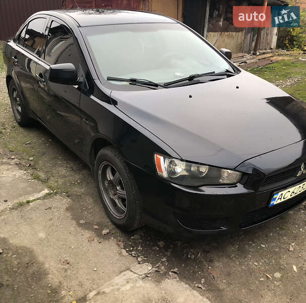 Седан Mitsubishi Lancer 2007 в Луцке