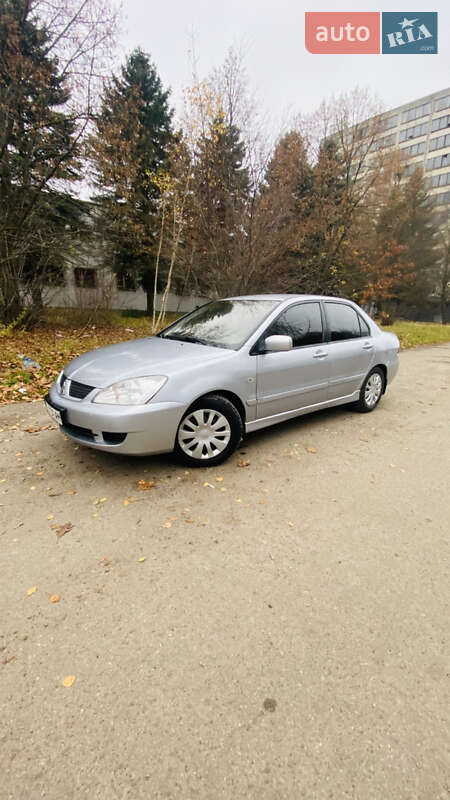 Седан Mitsubishi Lancer 2006 в Львові