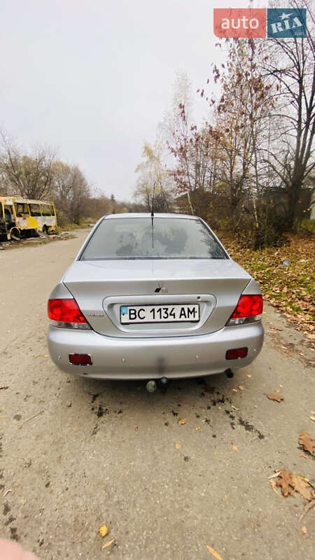 Седан Mitsubishi Lancer 2006 в Львові