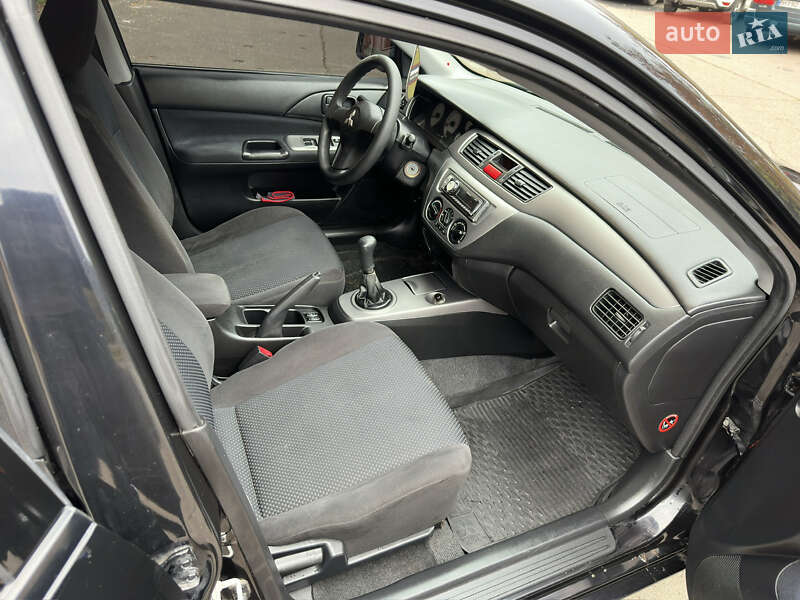 Седан Mitsubishi Lancer 2007 в Одессе