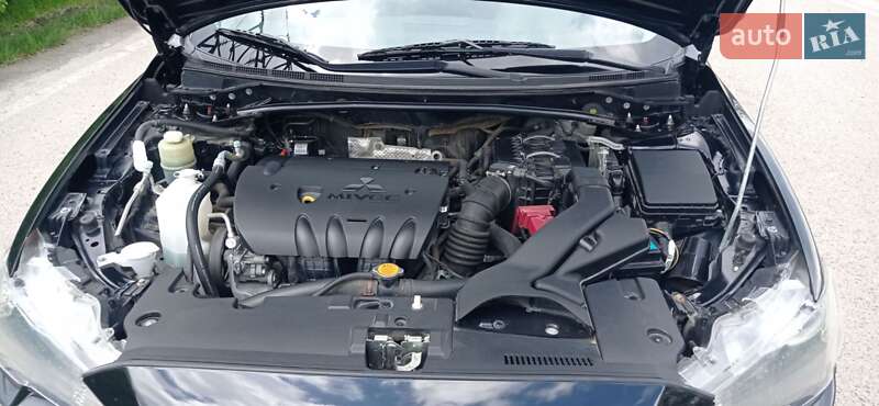 Хетчбек Mitsubishi Lancer 2008 в Львові фото 23 Хетчбек Mitsubishi Lancer 2008 в Львові