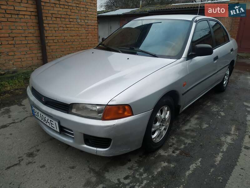 Седан Mitsubishi Lancer 1996 в Хмельницькому