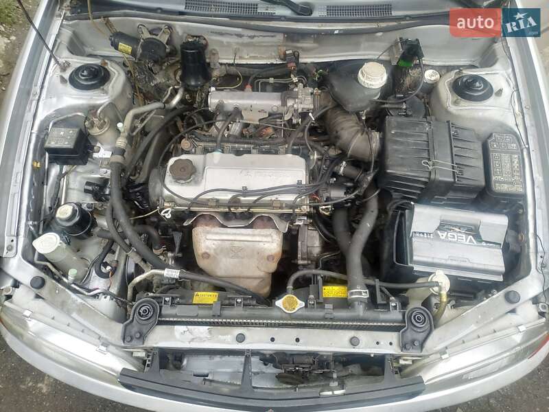 Седан Mitsubishi Lancer 1996 в Хмельницькому