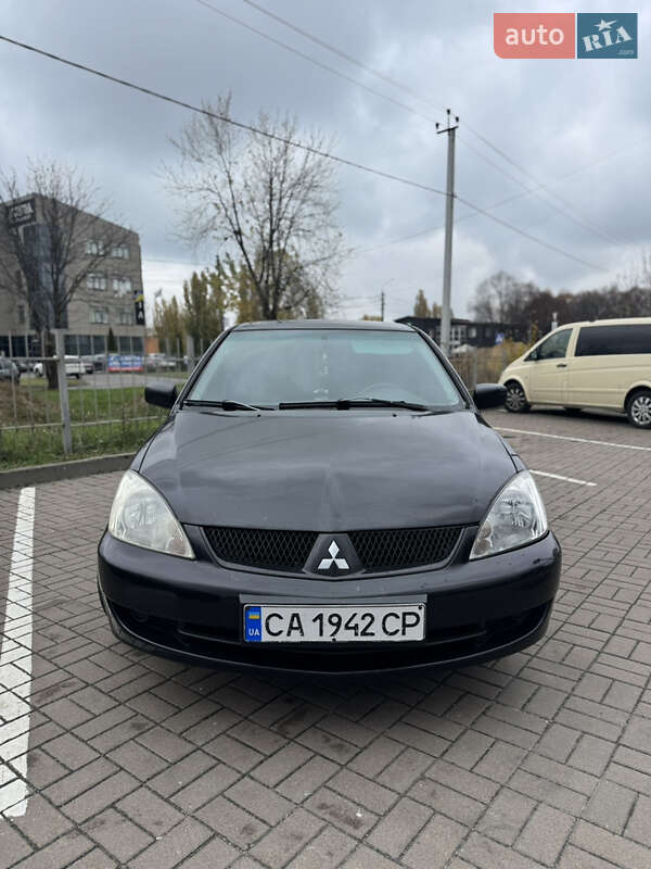 Седан Mitsubishi Lancer 2006 в Броварах