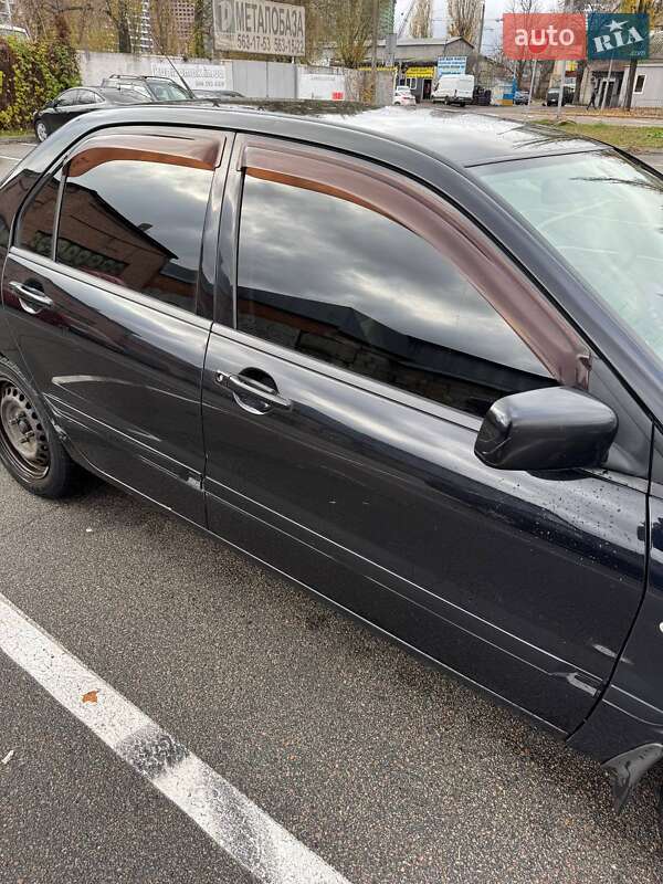 Седан Mitsubishi Lancer 2008 в Киеве