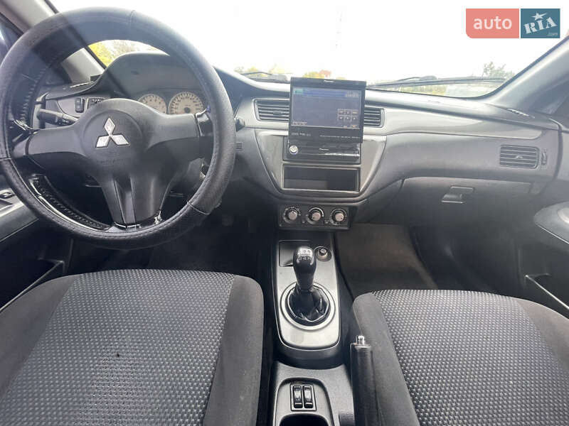 Седан Mitsubishi Lancer 2007 в Миколаєві