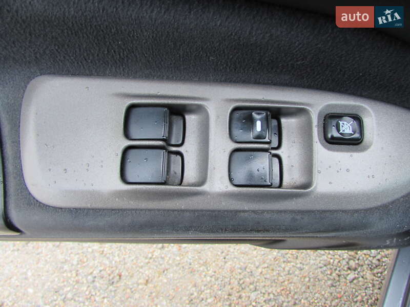 Седан Mitsubishi Lancer 2006 в Кропивницькому фото 20 Седан Mitsubishi Lancer 2006 в Кропивницькому