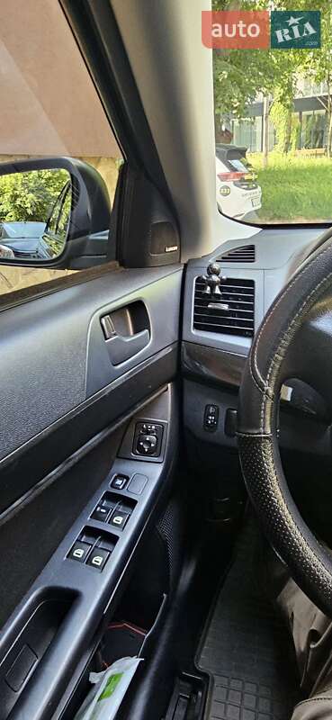 Седан Mitsubishi Lancer 2008 в Ровно