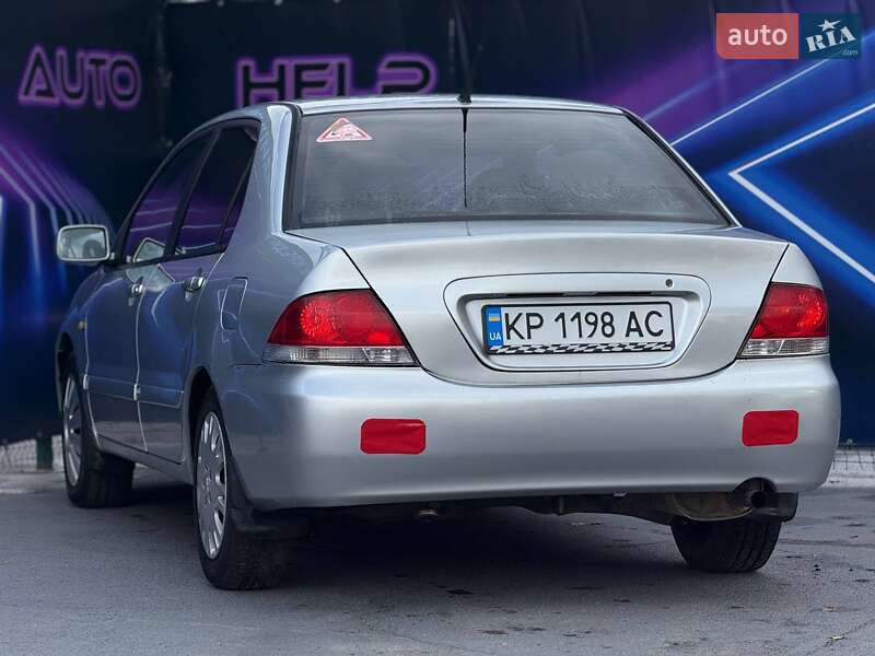 Седан Mitsubishi Lancer 2005 в Запоріжжі