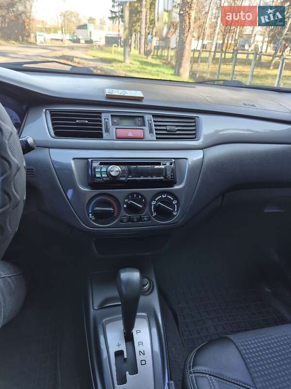 Седан Mitsubishi Lancer 2007 в Умані