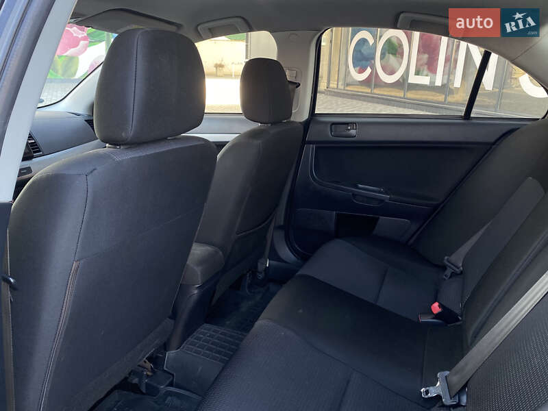 Седан Mitsubishi Lancer 2010 в Києві фото 23 Седан Mitsubishi Lancer 2010 в Києві
