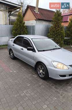 Седан Mitsubishi Lancer 2004 в Ивано-Франковске