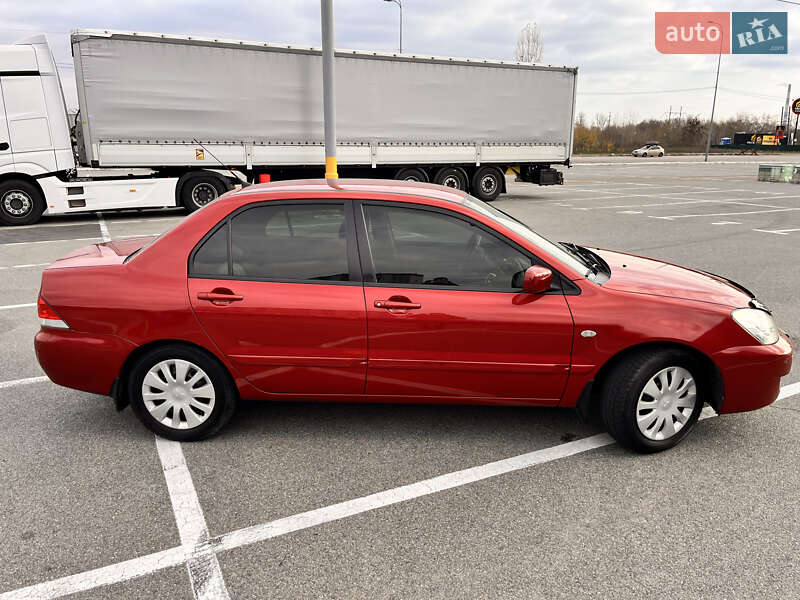 Седан Mitsubishi Lancer 2007 в Києві