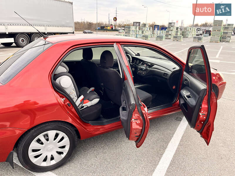 Седан Mitsubishi Lancer 2007 в Києві