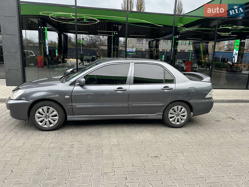 Седан Mitsubishi Lancer 2007 в Киеве фото 11 Седан Mitsubishi Lancer 2007 в Киеве