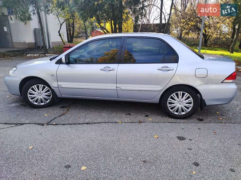 Седан Mitsubishi Lancer 2007 в Дніпрі