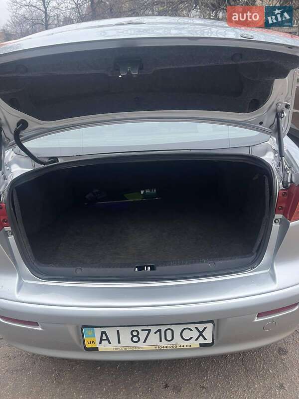 Седан Mitsubishi Lancer 2009 в Борисполі фото 11 Седан Mitsubishi Lancer 2009 в Борисполі
