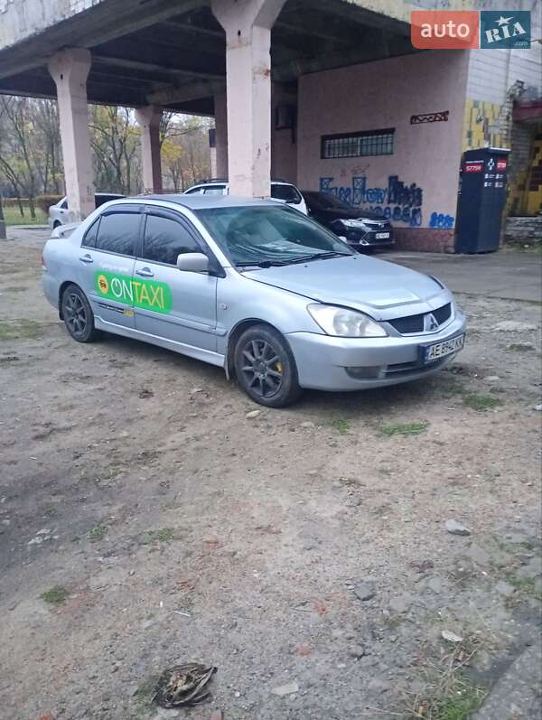 Седан Mitsubishi Lancer 2006 в Кам'янському
