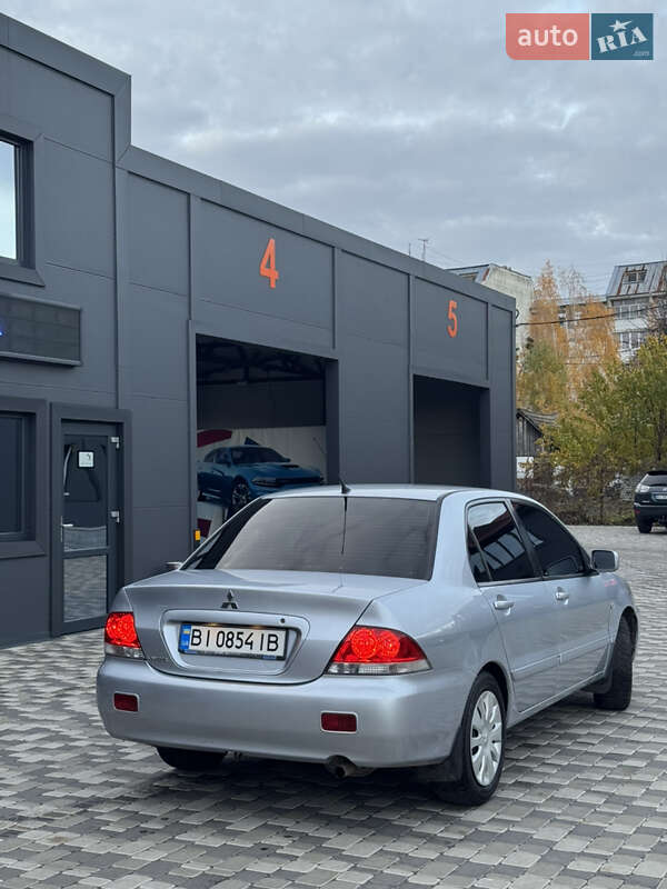Седан Mitsubishi Lancer 2006 в Киеве фото 3 Седан Mitsubishi Lancer 2006 в Киеве
