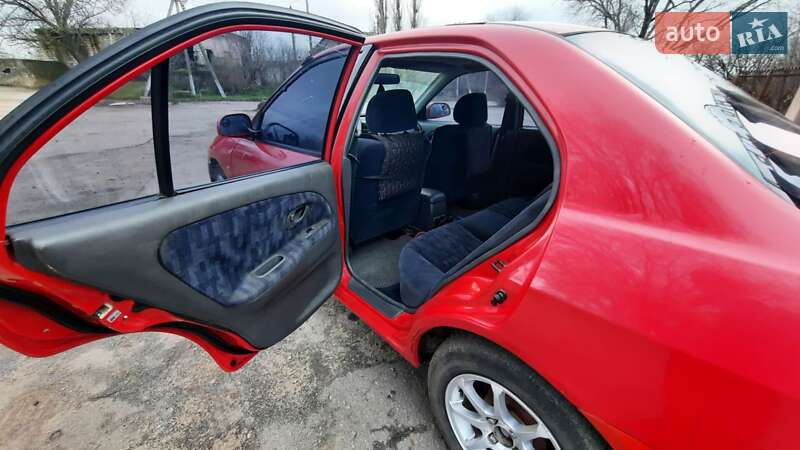 Седан Mitsubishi Lancer 1996 в Братському