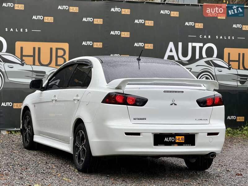 Седан Mitsubishi Lancer 2012 в Харькове