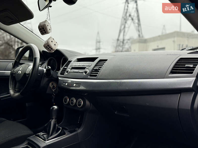 Седан Mitsubishi Lancer 2007 в Запорожье