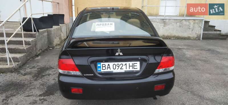 Седан Mitsubishi Lancer 2004 в Новгородці фото 9 Седан Mitsubishi Lancer 2004 в Новгородці