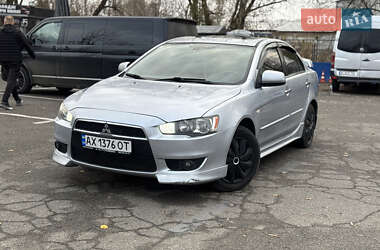 Седан Mitsubishi Lancer 2008 в Киеве