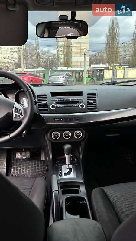 Седан Mitsubishi Lancer 2008 в Харькове