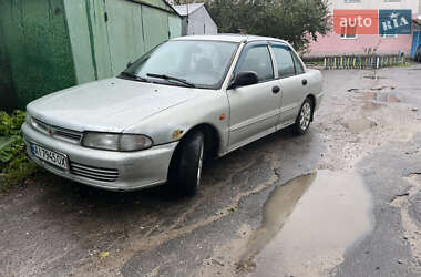 Седан Mitsubishi Lancer 1995 в Красилове