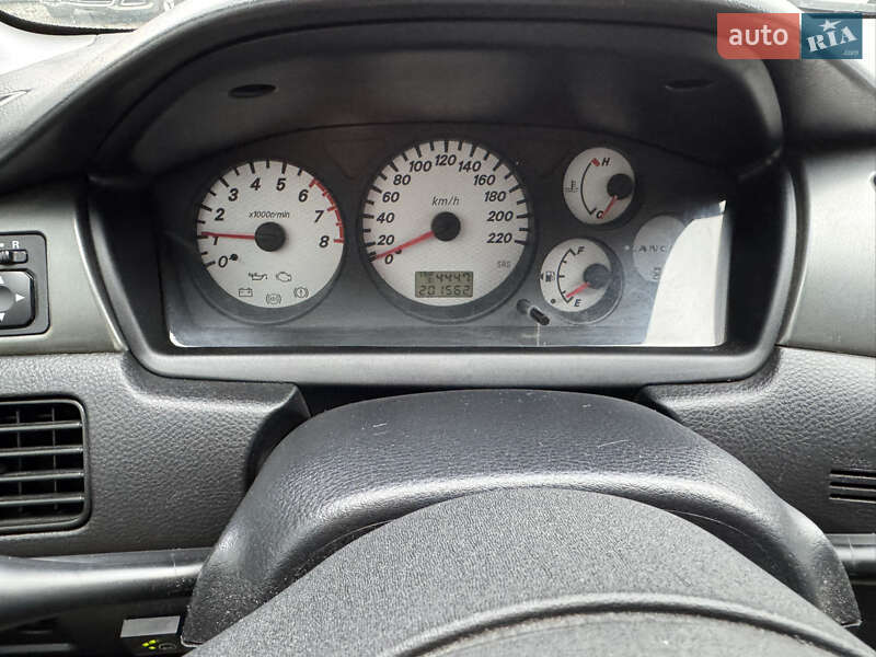 Седан Mitsubishi Lancer 2008 в Черновцах