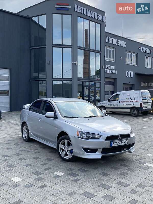 Седан Mitsubishi Lancer 2009 в Турке